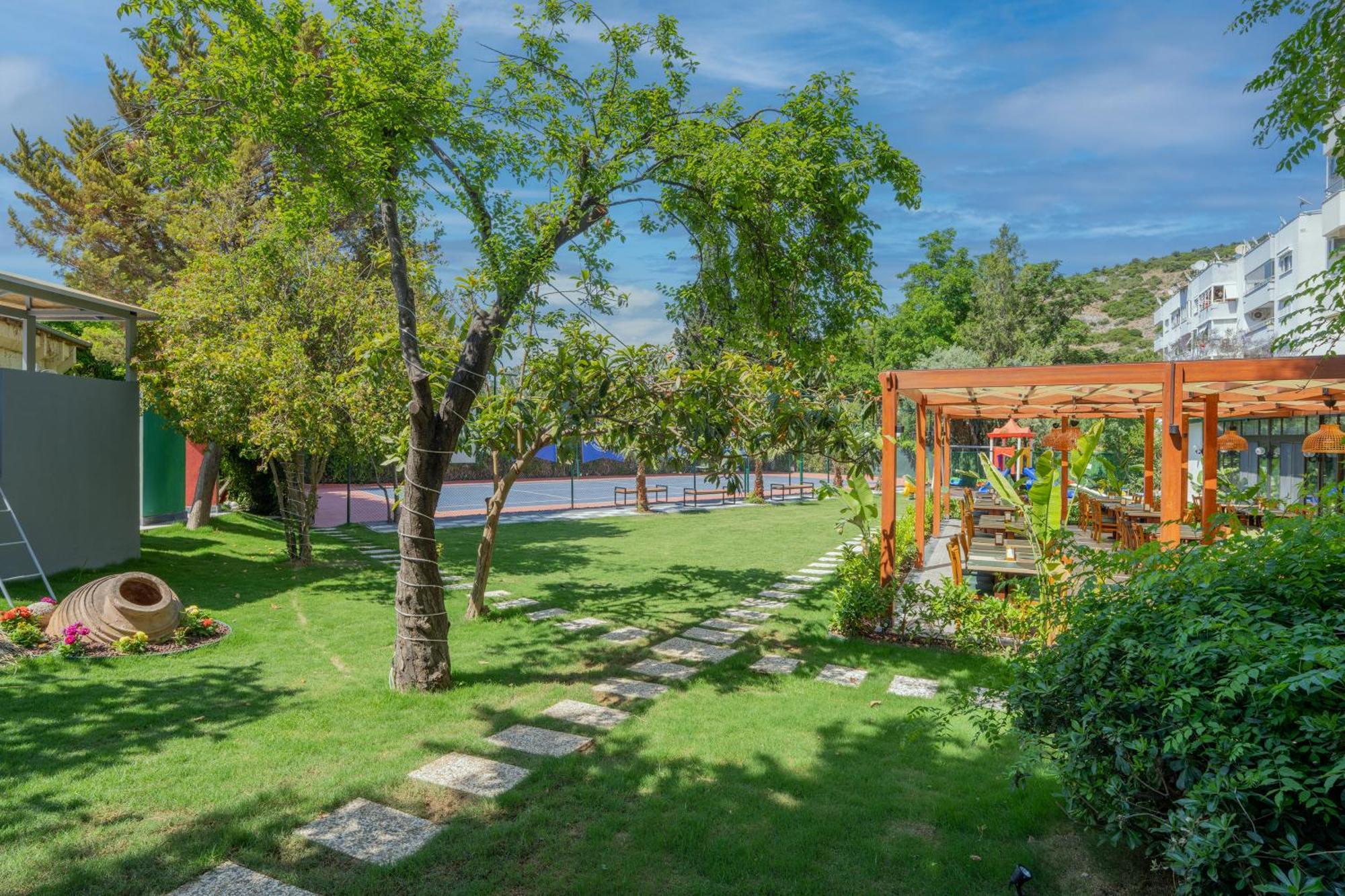 Marbel By Palmwings 4* Kuşadası