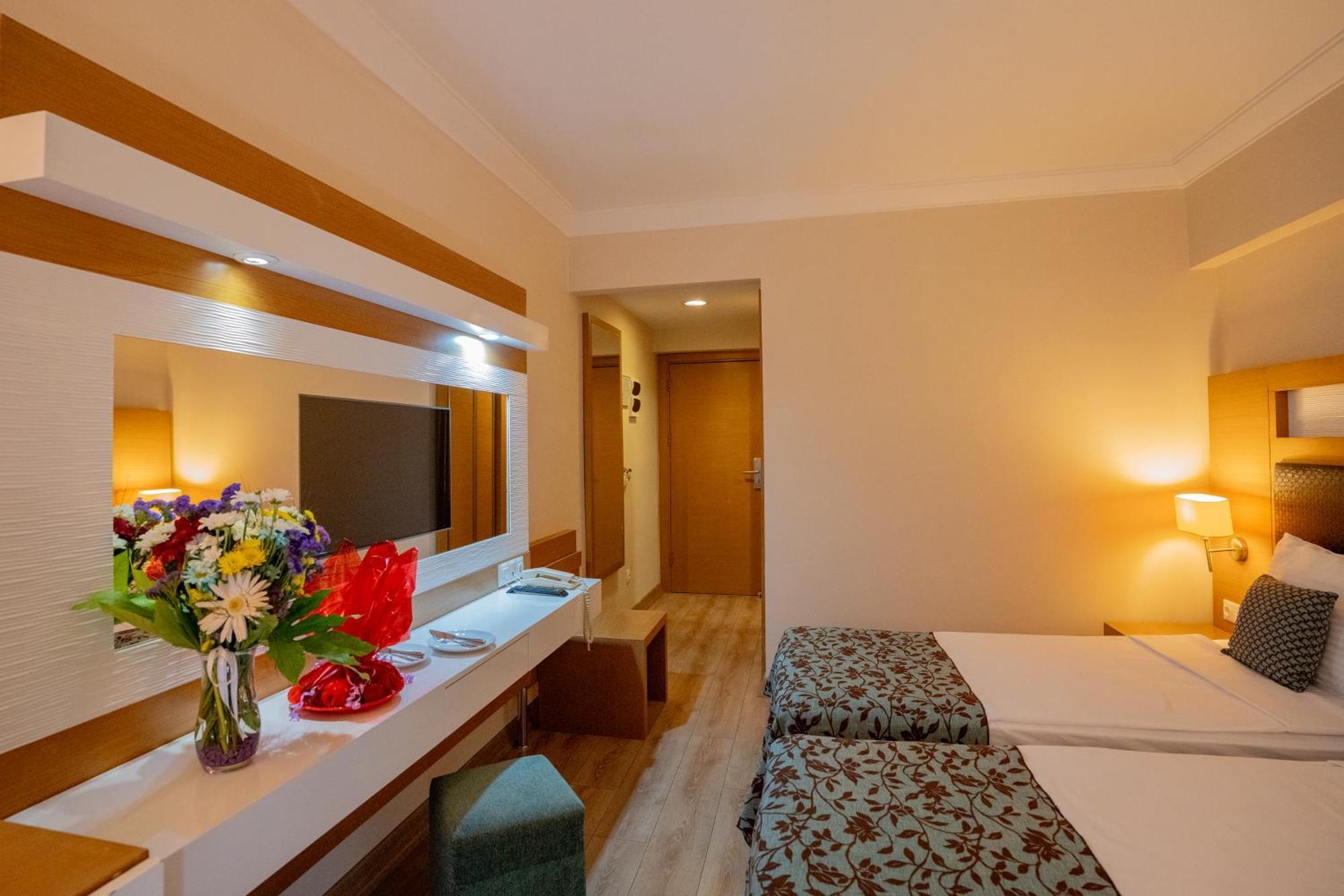 Hotel Marbel By Palmwings 4*